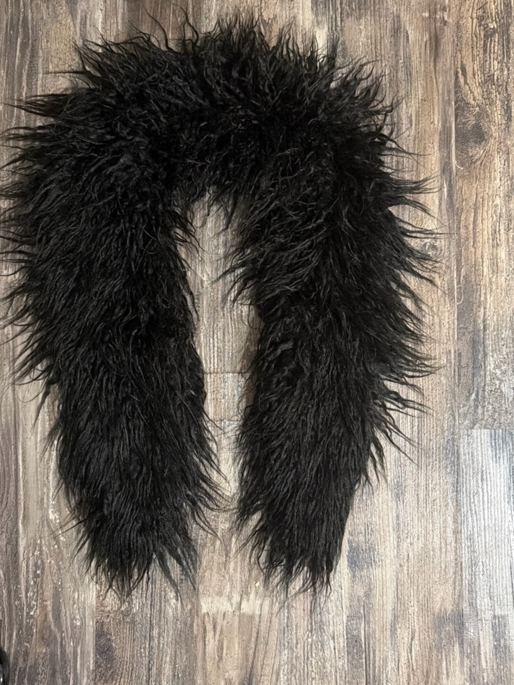 Betsey Johnson Black Faux Fur Boa Collar Scarf